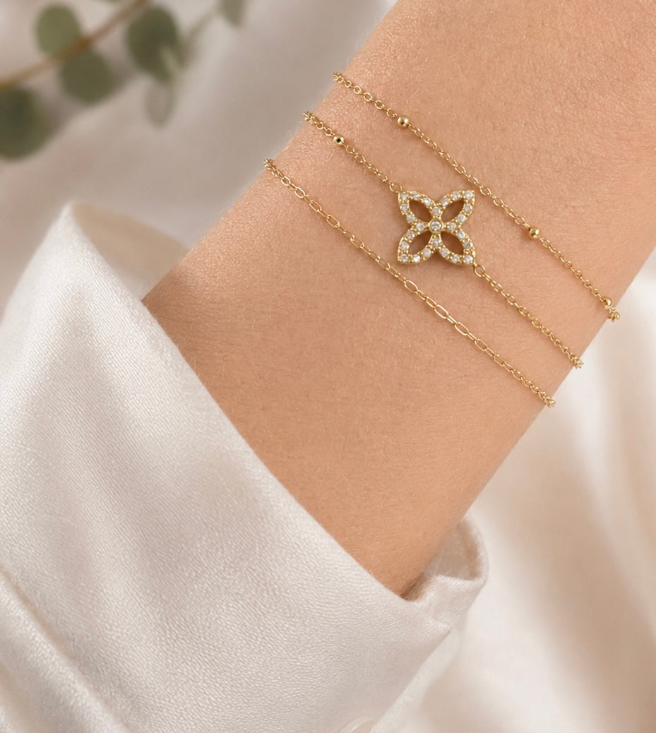 Marrakesh Magic Blossom Bracelet Gold getragen – Orientalisches Ornament Armband Pavé vergoldet – NEVAJA